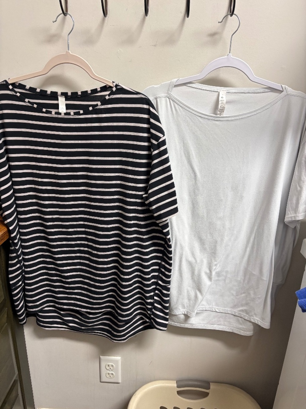 Bundle of 2 Lululemon Women's Oversized Tee T-Shirt Size 12 Activewear Lounge